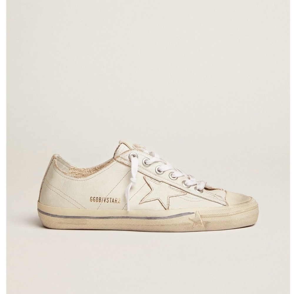 Golden Goose V-star „vintage effect” leather Sneakers